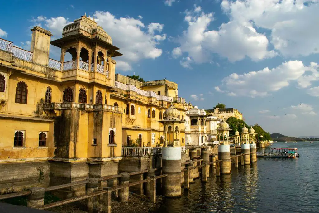 Top 12 things to experience in Udaipur, Bagore ki Haveli