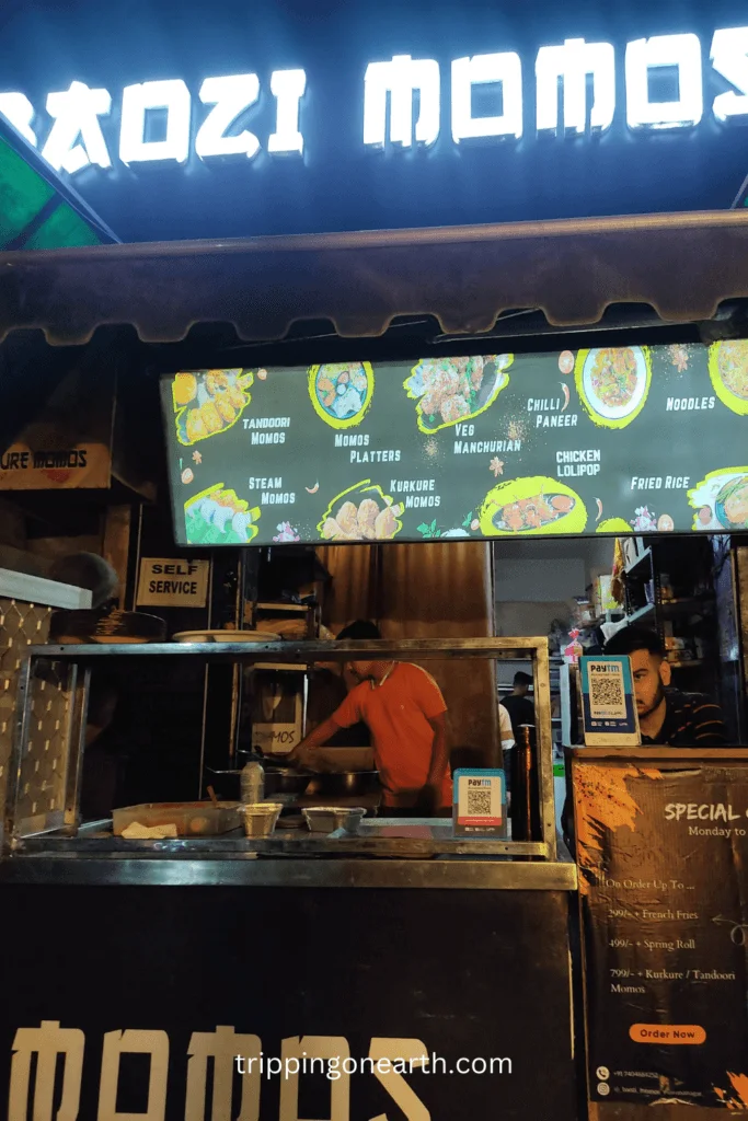 fast food restaurants in model town Yamunanagar baozi momos