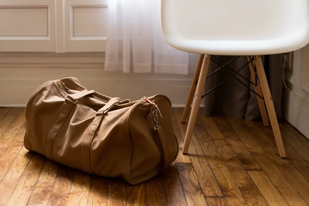 Tips to Pack Your Luggage Efficiently duffle bag