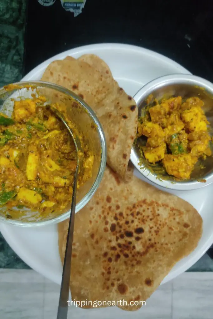 paneer takatak in a bowl served with chapati