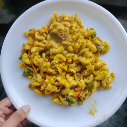 macaroni masala on a plate