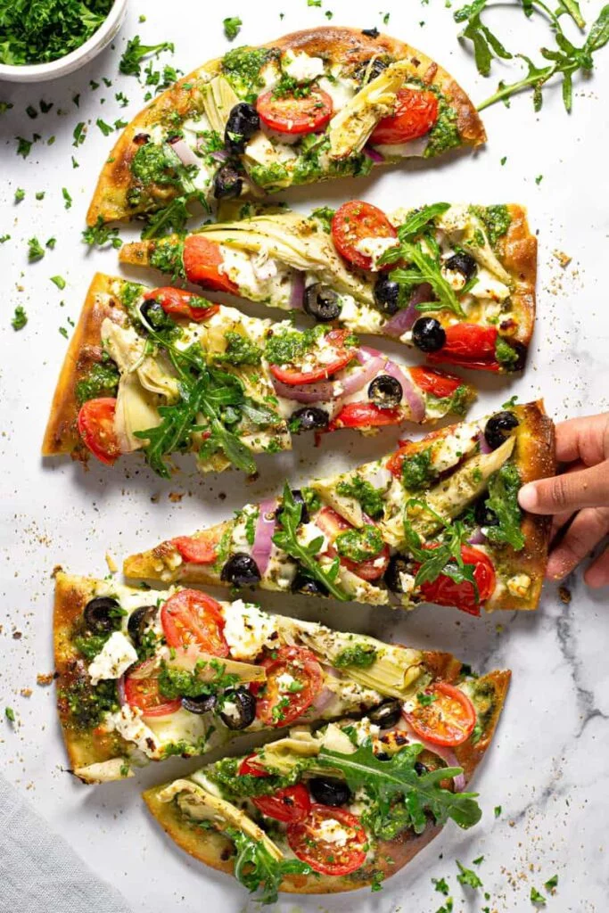 last minute meals: Mediterranean Flatbread Pizza
