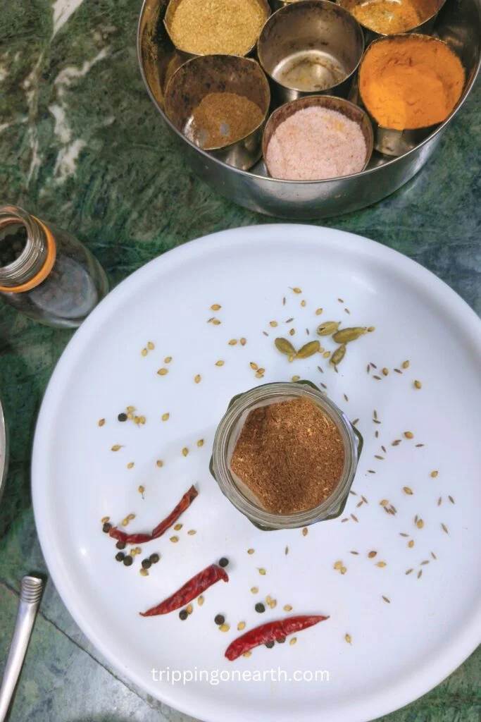 Kadai paneer masala powder in a jar