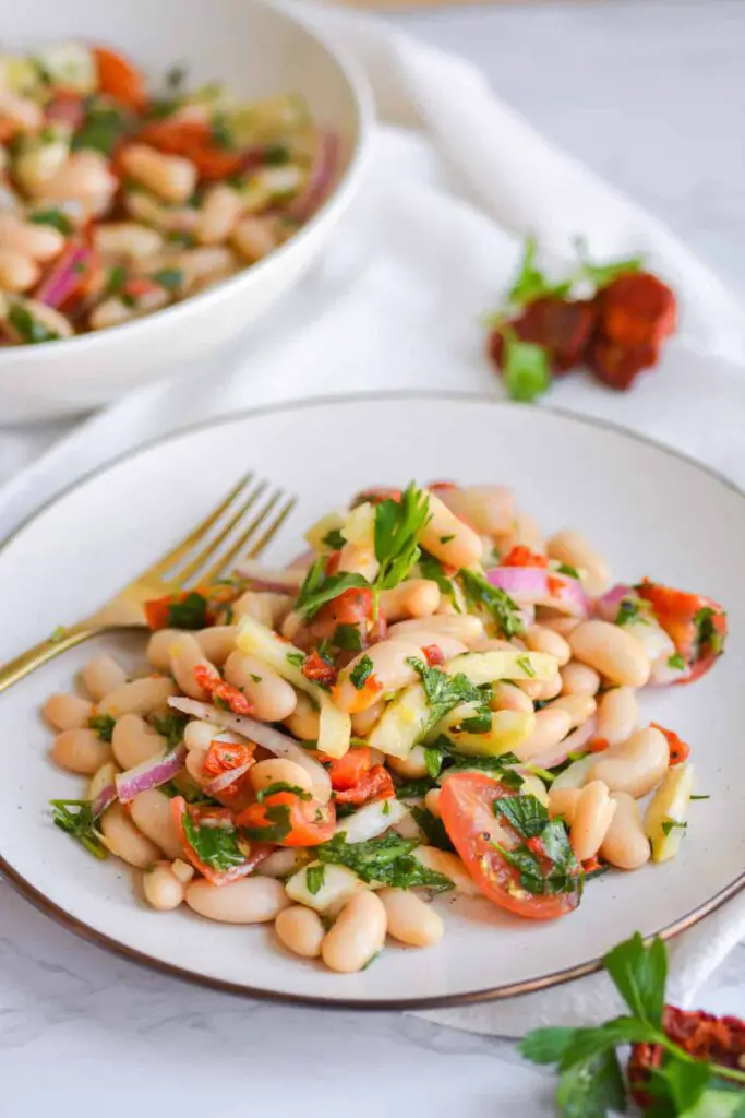 Vegan Italian Recipe: Tuscan Cannellini Bean Salad