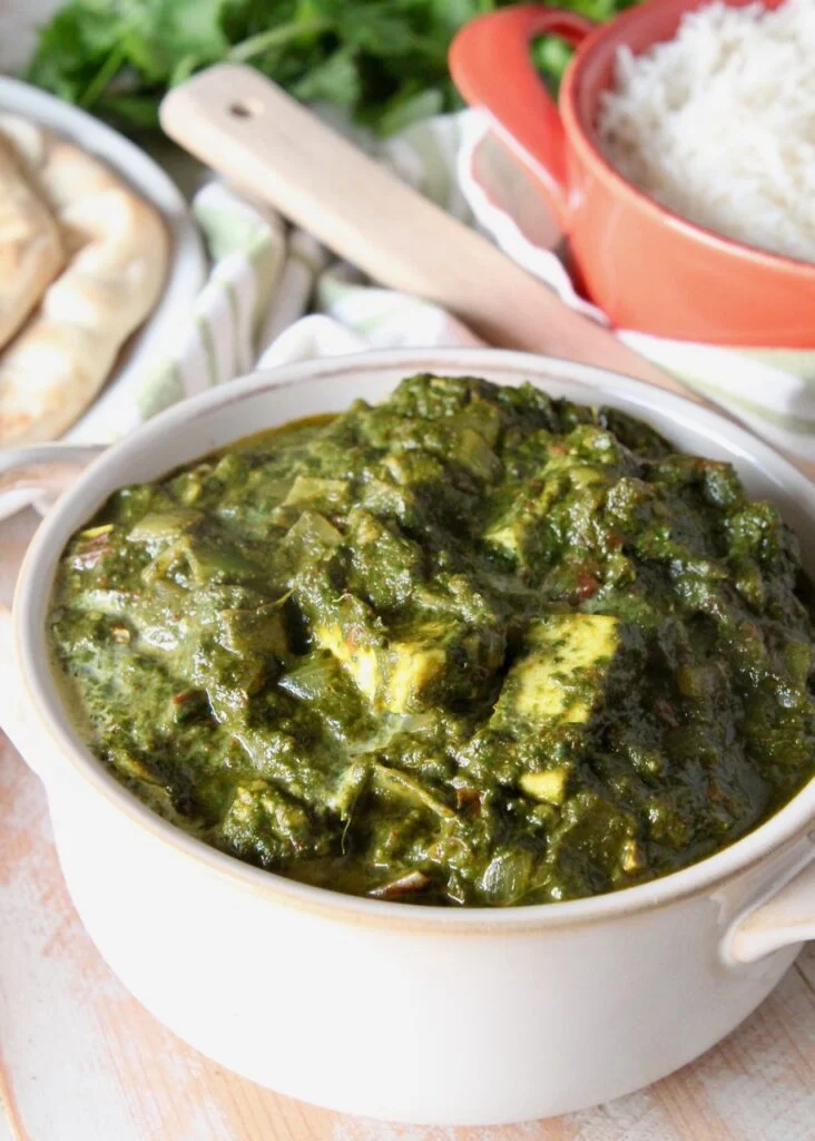 indian low carb breakfast recipes: palak paneer