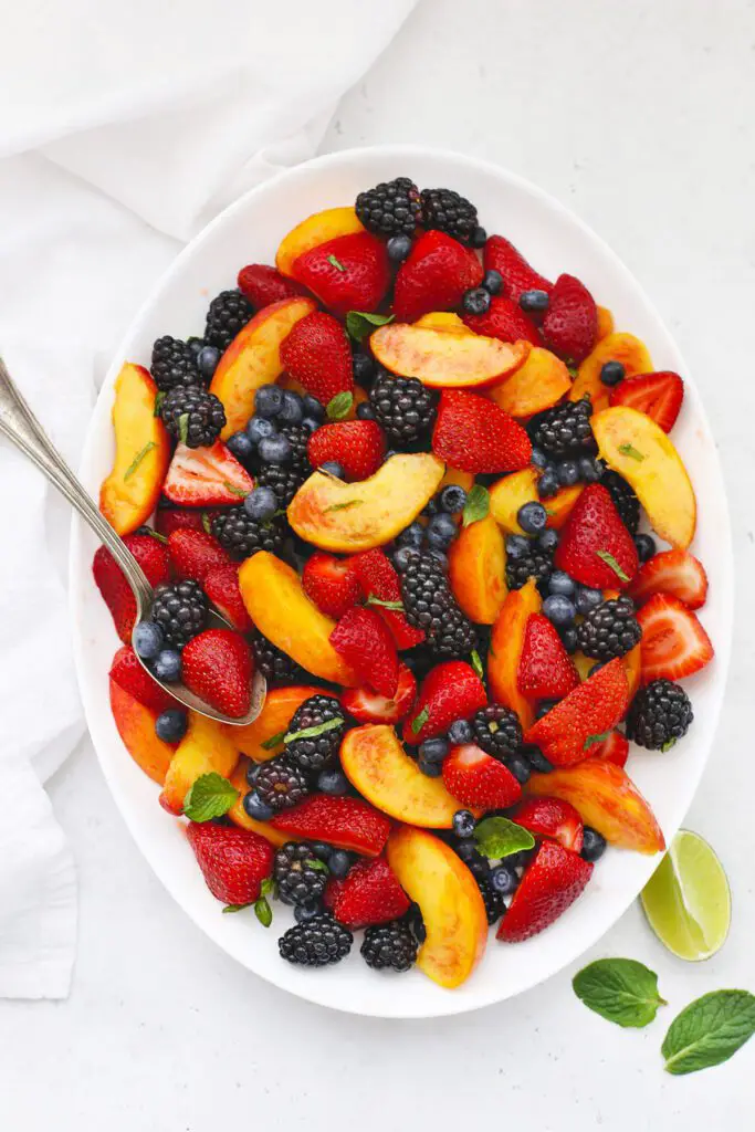 Easter Fruit Salad Recipes: Peach Berry Fruit Salad