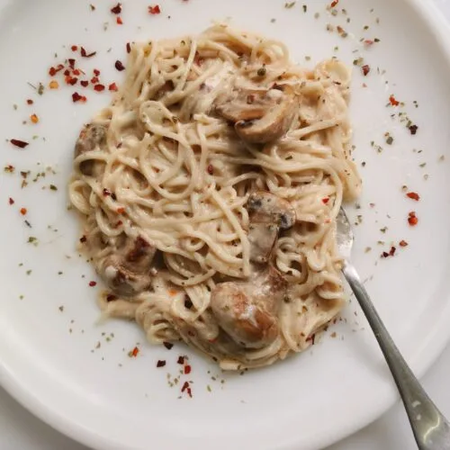 mushroom alfredo pasta