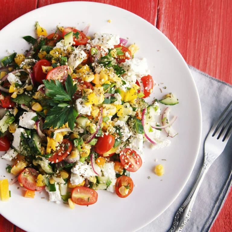 High-Protein Cottage Cheese Crunch Bowl