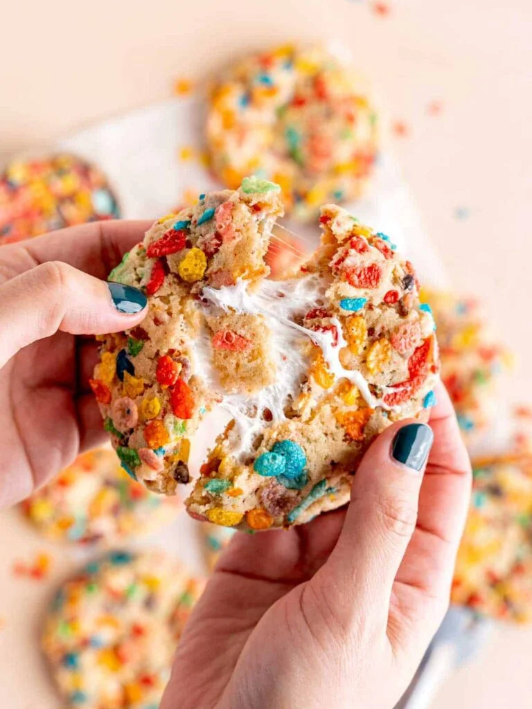 Best Summer Cookie Recipes: Fruity Pebble Marshmellow Cookies