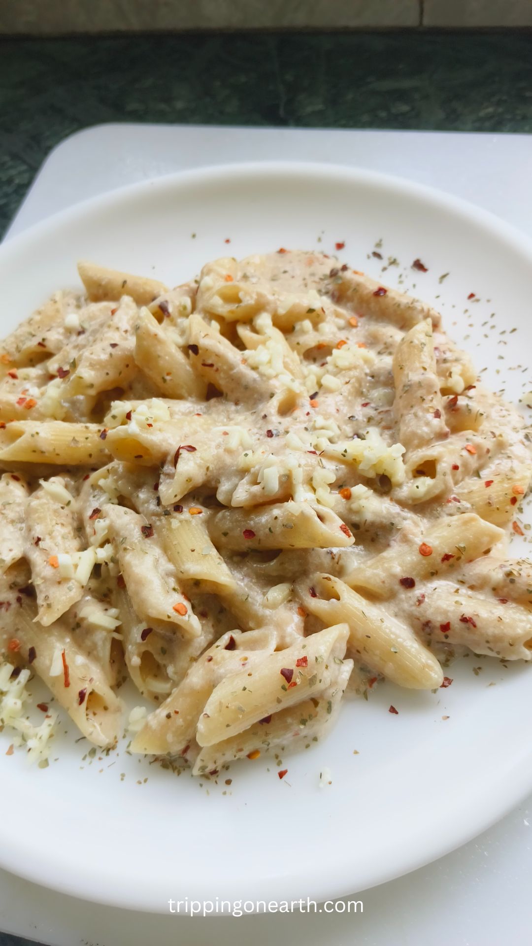 Penne Pasta with Alfredo Sauce ( Extremely Creamy! ) - Tripping on Earth