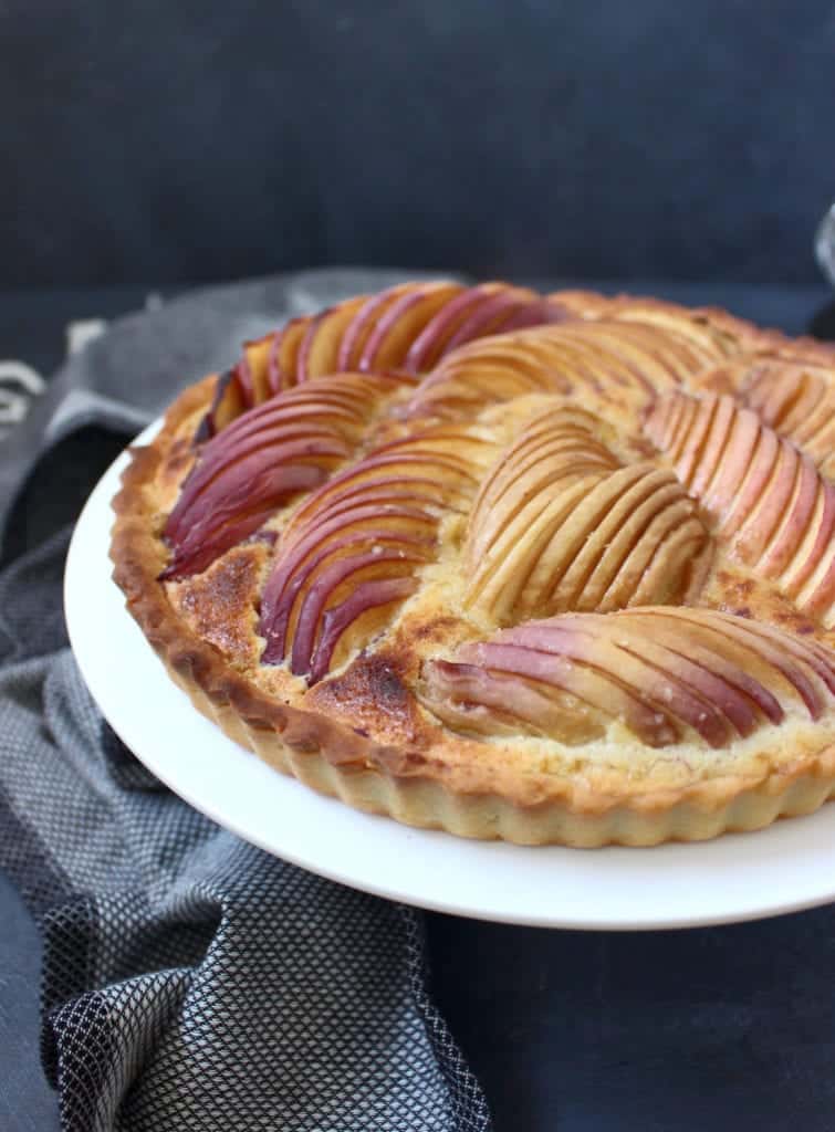 White Peaches Recipes: White Peach Frangipane Tart