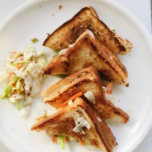 Coleslaw sandwich