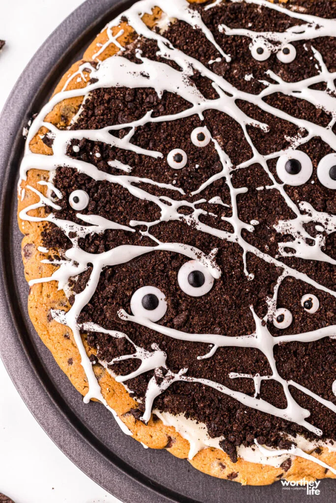 Cookie Pizza Oreos Recipe With Halloween Theme