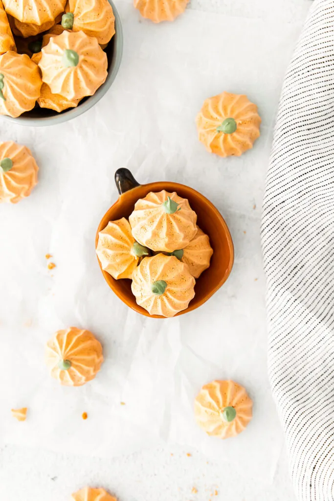 Pumpkin Spice Meringue Cookies