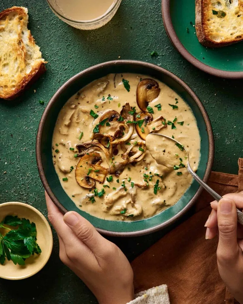 Creamy Vegan Mushroom Soup