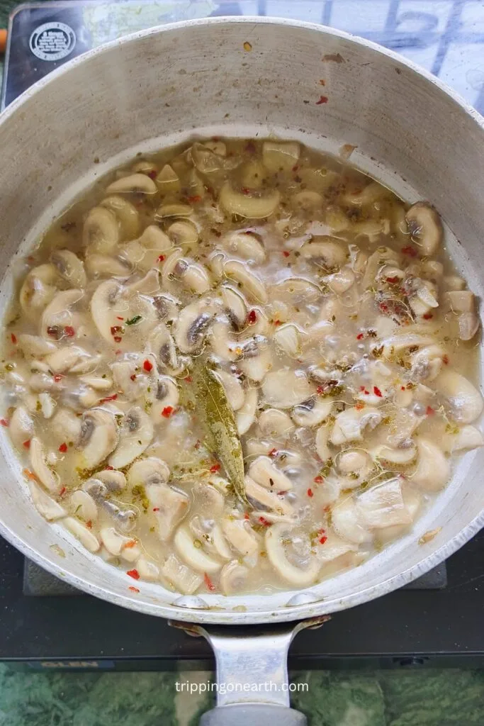 mushroom simmered in vegetable broth
